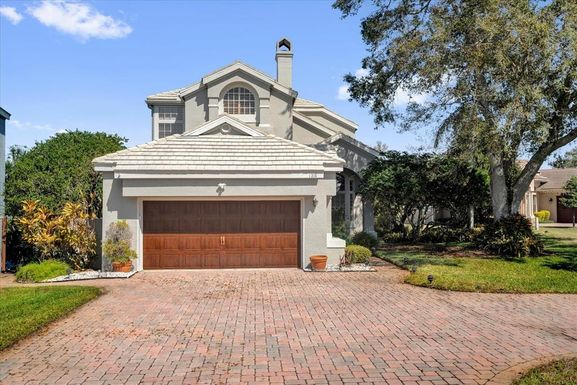 1216 GLENCREST DRIVE