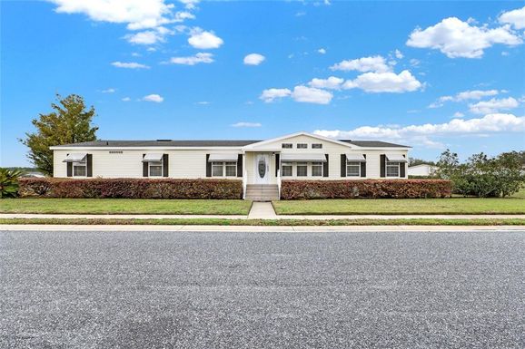 25104 ALAMANDA DRIVE