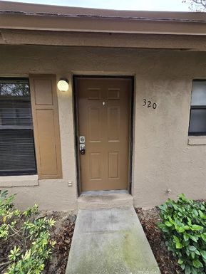 320 ERON WAY UNIT 6