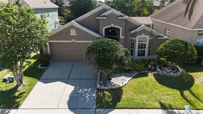619 BLENHEIM LOOP