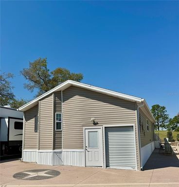 228 BROKEN WOODS BOULEVARD