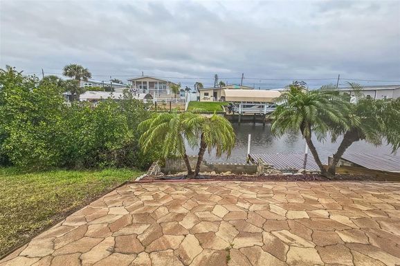 1349 KINGFISHER DRIVE