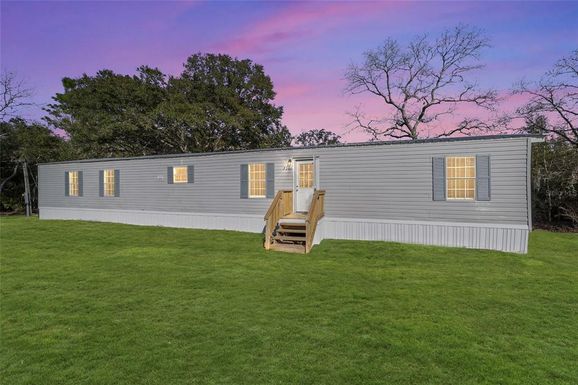 7209 ROSEMONT STREET