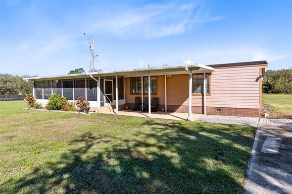 4325 BOGGY CREEK ROAD