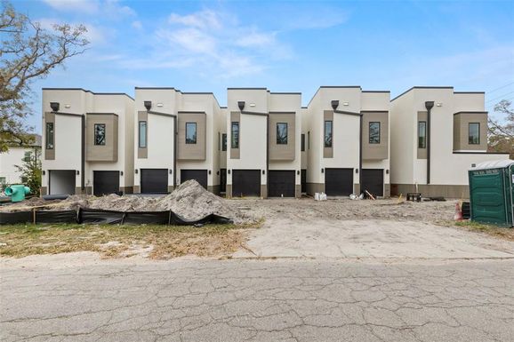 224 N HESPERIDES STREET