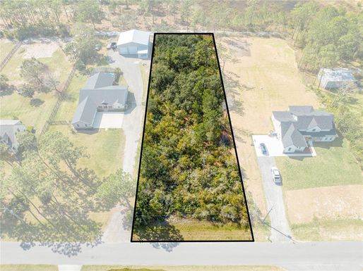 2300 RUNNING HORSE TRL