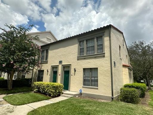 736 CENTERVALE DRIVE