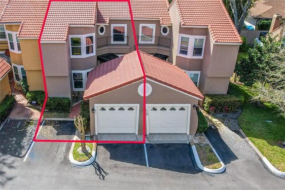 995 CASA DEL SOL CIRCLE