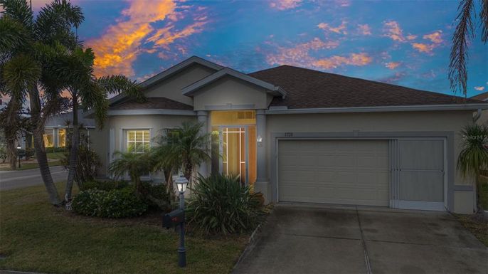 1728 PICCADILLY CIRCLE