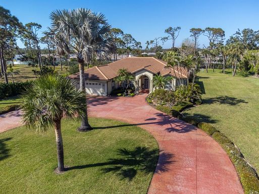 915 PARK PLACE DRIVE