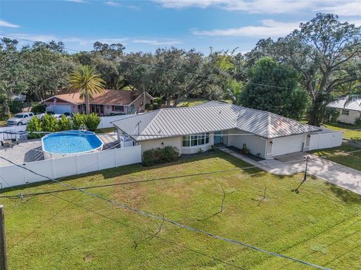 13756 RIVER FOREST DRIVE