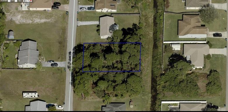 467 ELLINGTON AVENUE SE