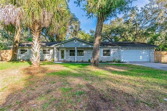 3302 COUNTRY SIDE STREET