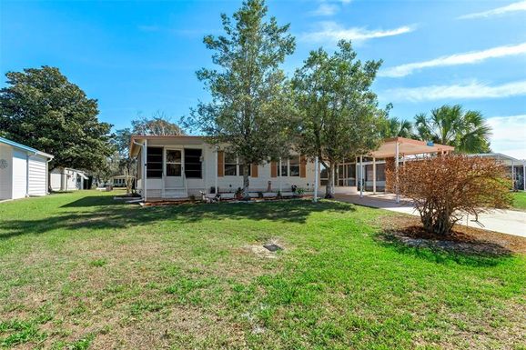 7492 FAIRLANE AVENUE