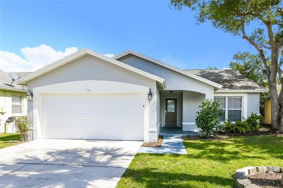 1511 INDIAN OAKS TRAIL