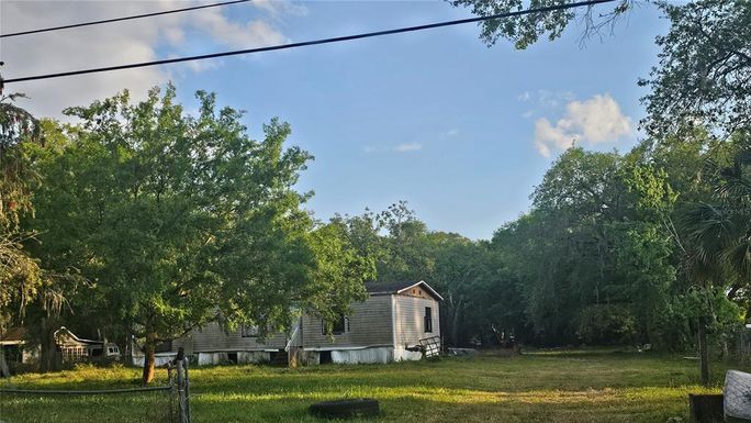 18168 CEDARHURST ROAD