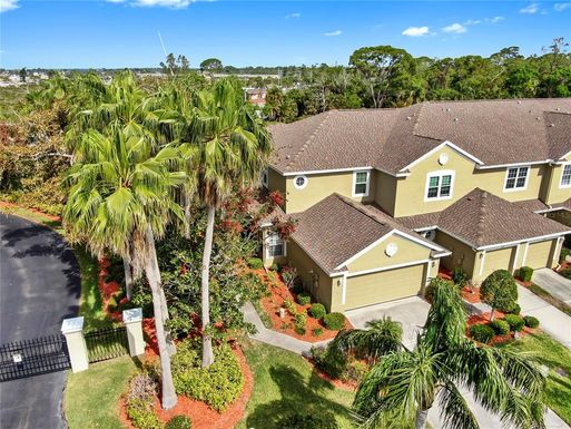 11114 KAPOK GRAND CIRCLE