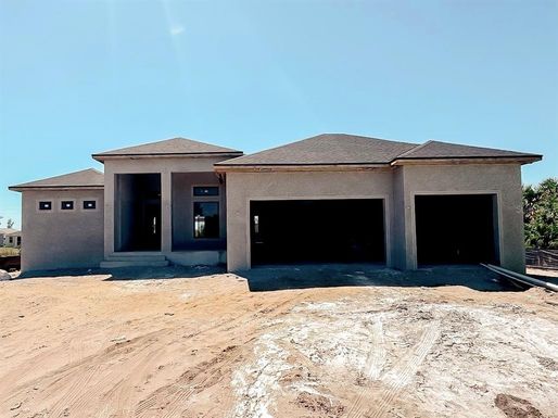 15464 LAKELAND CIRCLE