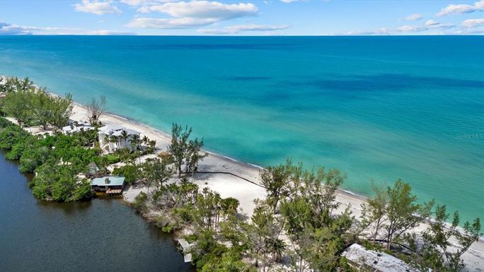 8440 SANDERLING ROAD