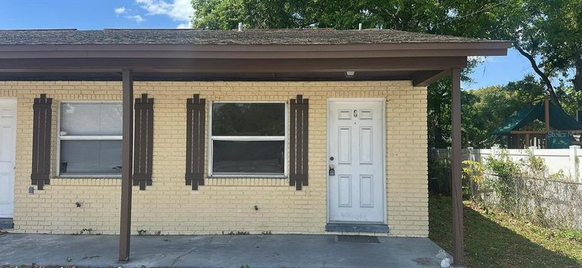 995 BERKLEY ROAD UNIT 6