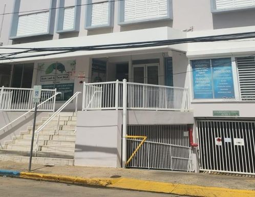Cond. Torre de Hostos S CALLE MENDEZ VIGO AVENUE UNIT 1B