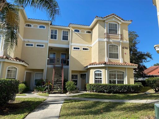 694 SEABROOK COURT UNIT 204
