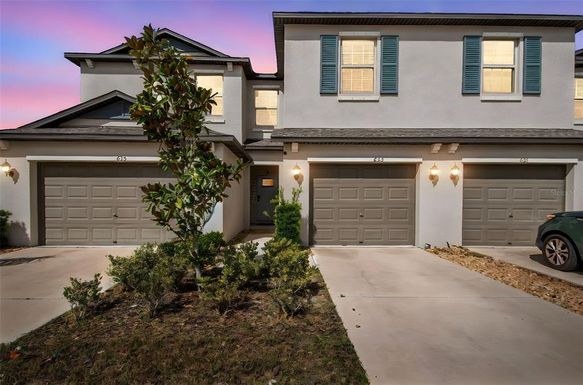 633 ROYAL EMPRESS DRIVE