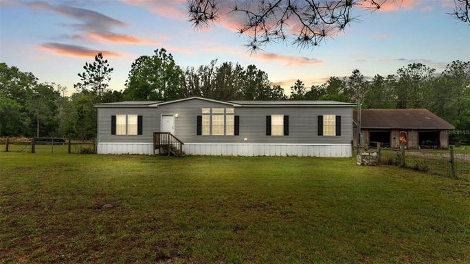 17365 N POYNER ROAD N