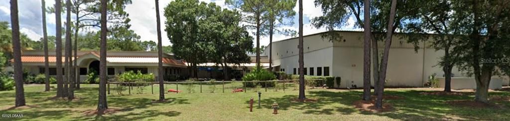 4 SUNSHINE BOULEVARD UNIT 1