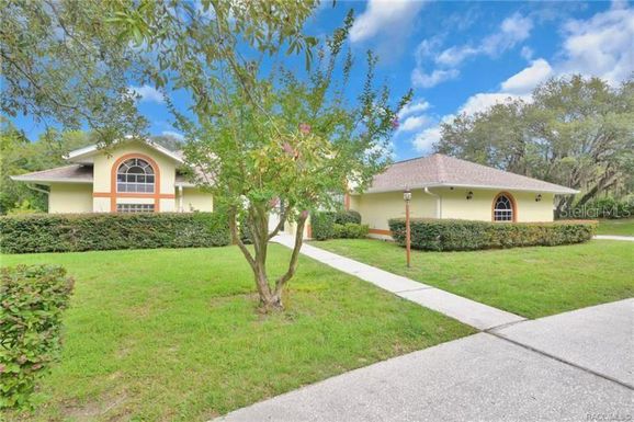 3105 N BUCKHORN DRIVE