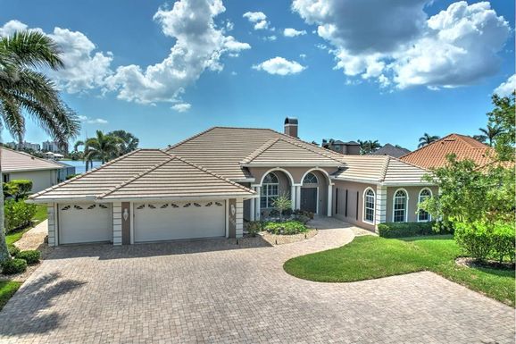 1000 MATECUMBE KEY ROAD