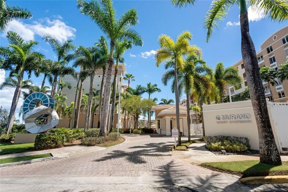 Cond Murano Luxury Apts AVENIDA PALMA REAL UNIT 5B1