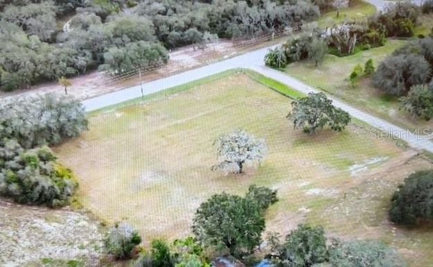 17001 OLD COUNTRY LN