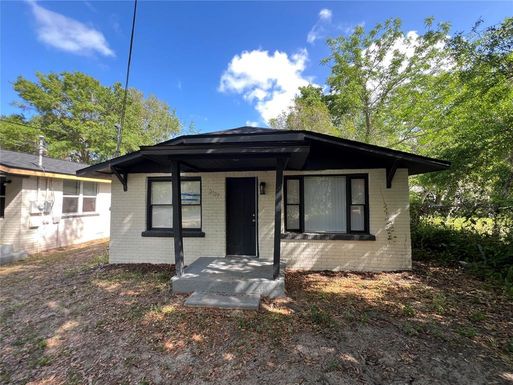 2107 HOLLYWOOD AVENUE