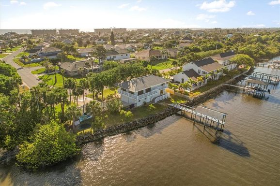 3216 JOHN ANDERSON DRIVE