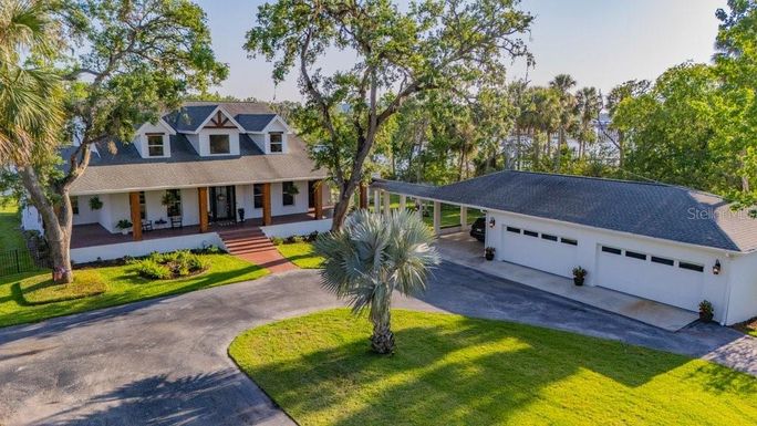 8013 LINESIDER DRIVE