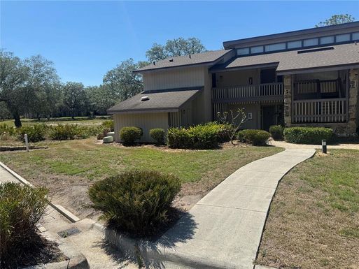 670 OLDE CAMELOT CIRCLE UNIT 3260