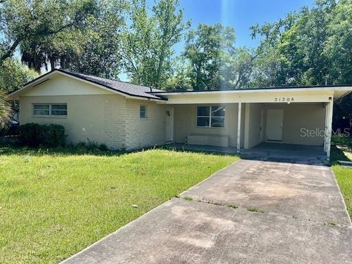 21208 SW HONEYSUCKLE