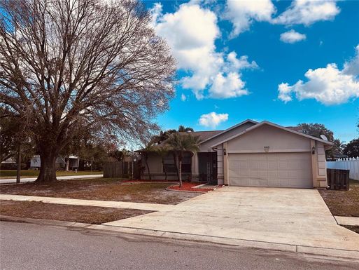 802 PINE VALLEY COURT