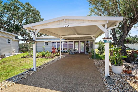 3333 26TH AVENUE E UNIT 1004