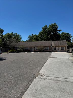 604 & 602 LITHIA PINECREST ROAD