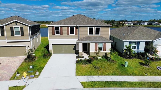 9567 SANDY BLUFFS CIRCLE