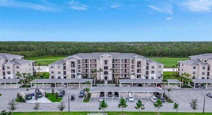 17902 GAWTHROP DRIVE UNIT 401