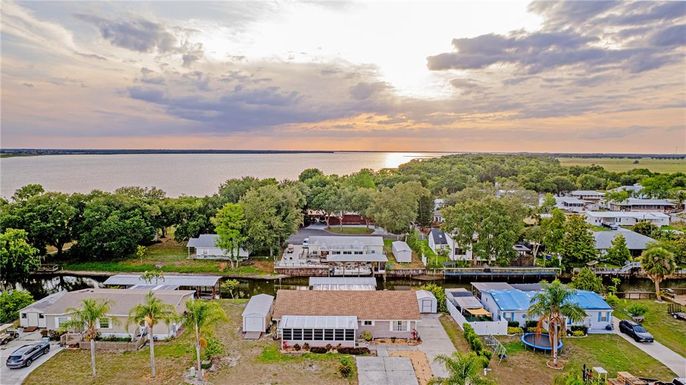 541 HORIZON DRIVE