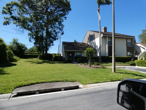 2825 COUNTRYBROOK DRIVE UNIT 11