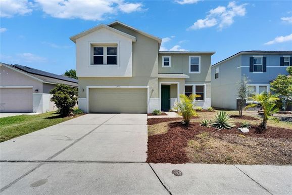 2415 BROWNWOOD DRIVE