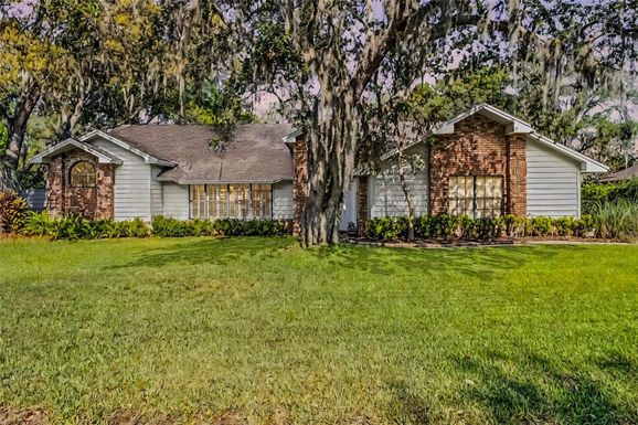 687 SARANAC DRIVE
