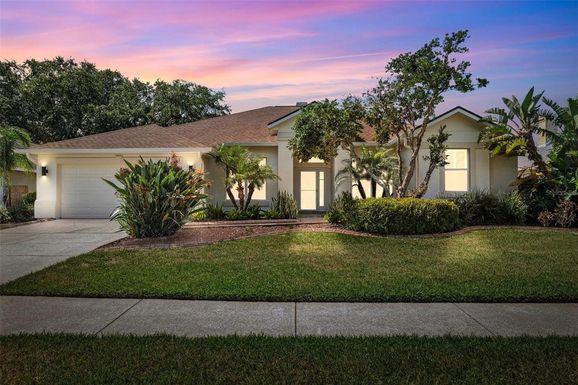 2323 EAGLE BLUFF DRIVE