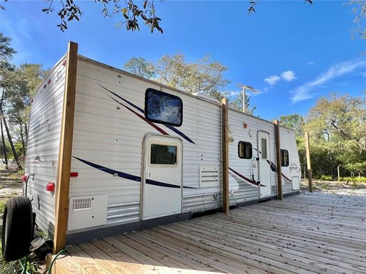 104 OLEANDER LANE