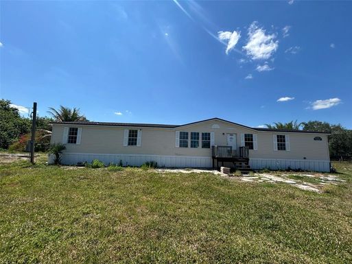 1369 HORSESHOE LOOP